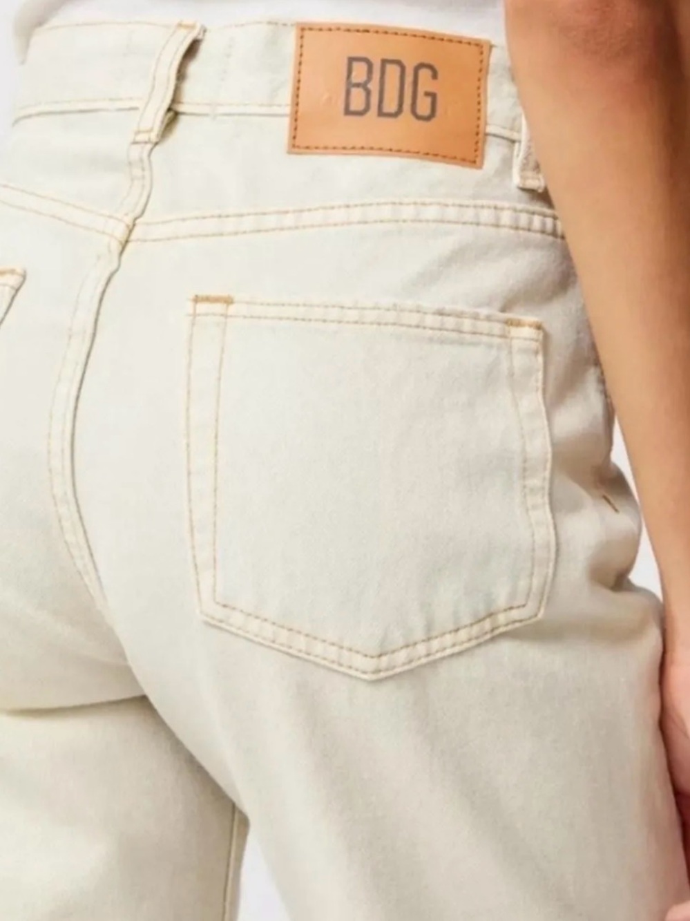 Urban Outfitters BDG Cowboy Jean Size 24